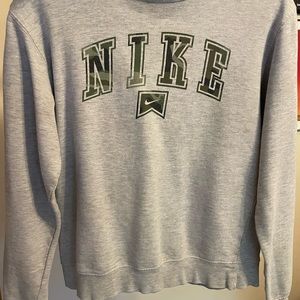 Vintage Nike crew neck